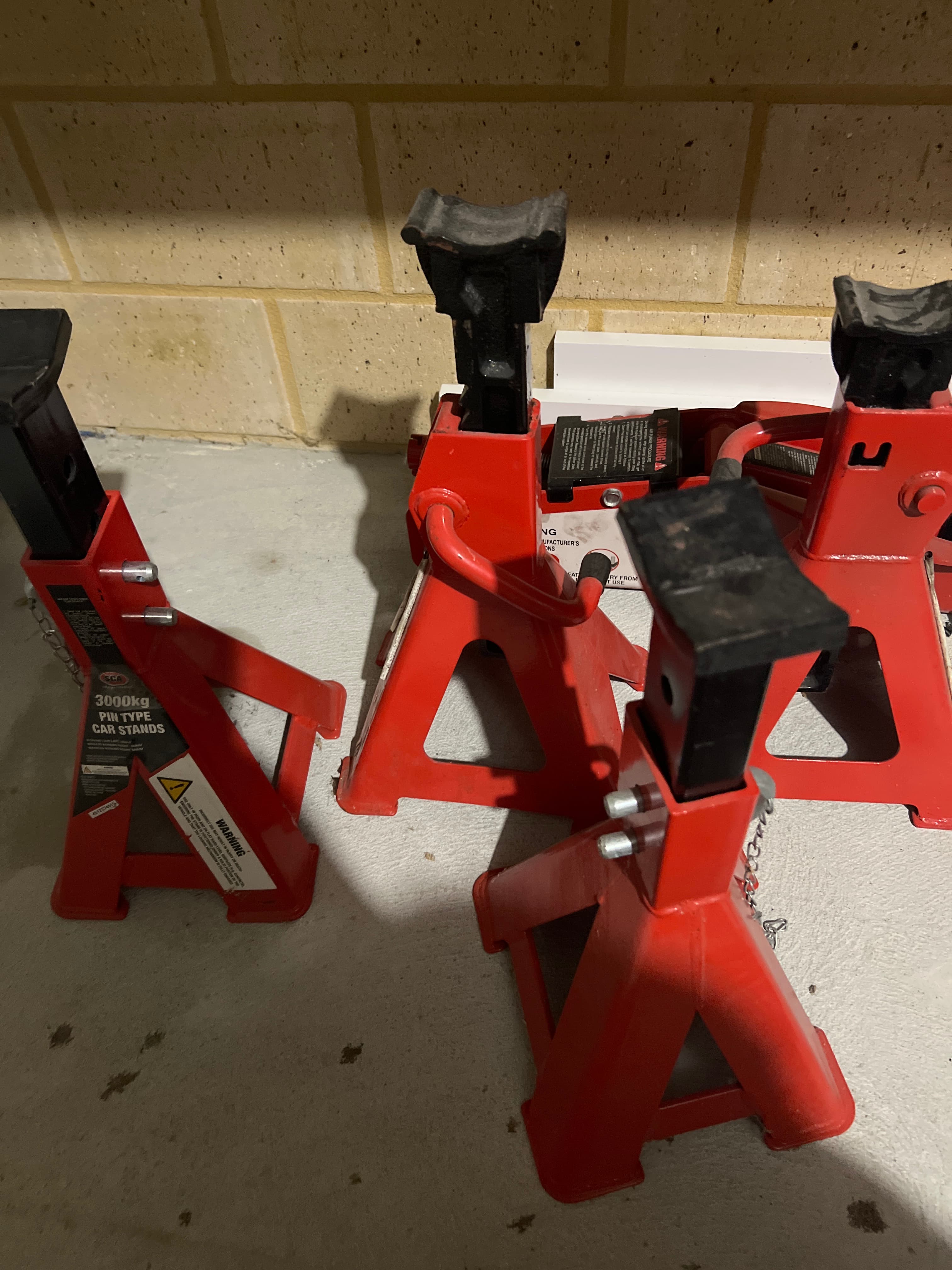 Trolly jack and stands